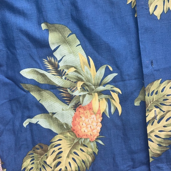 Jamiacia Jaxx Hawaiian Shirt - Picture 3 of 3